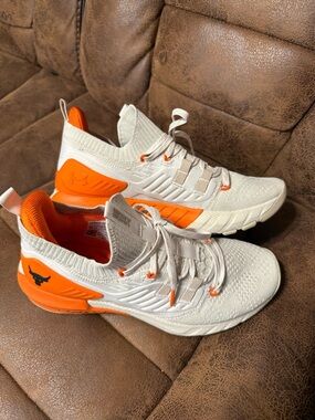 Under Armour off White and Orange Performance Knit Sneakers